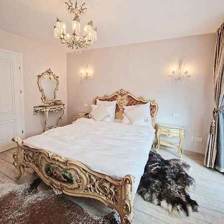 Amor Tirol Busteni (Adults Only) Bagian luar foto