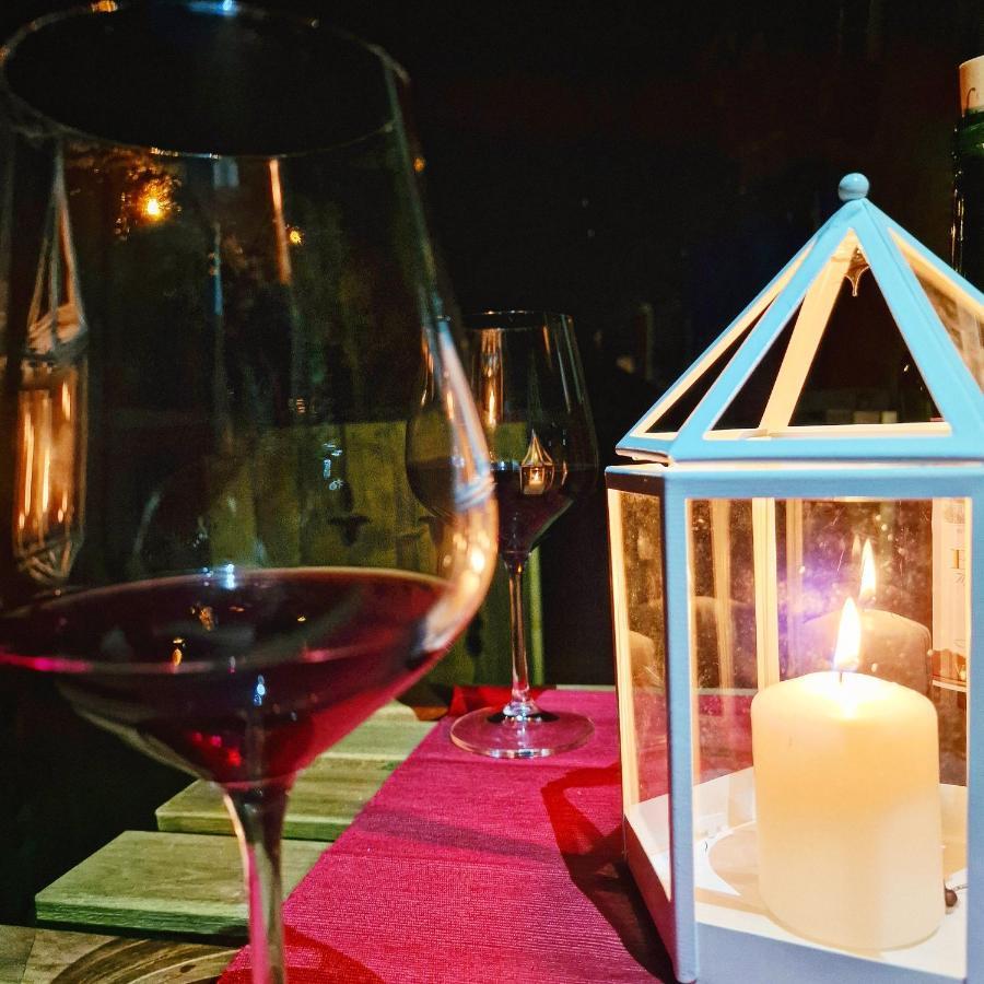 Amor Tirol Busteni (Adults Only) Bagian luar foto