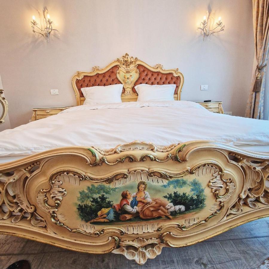 Amor Tirol Busteni (Adults Only) Bagian luar foto