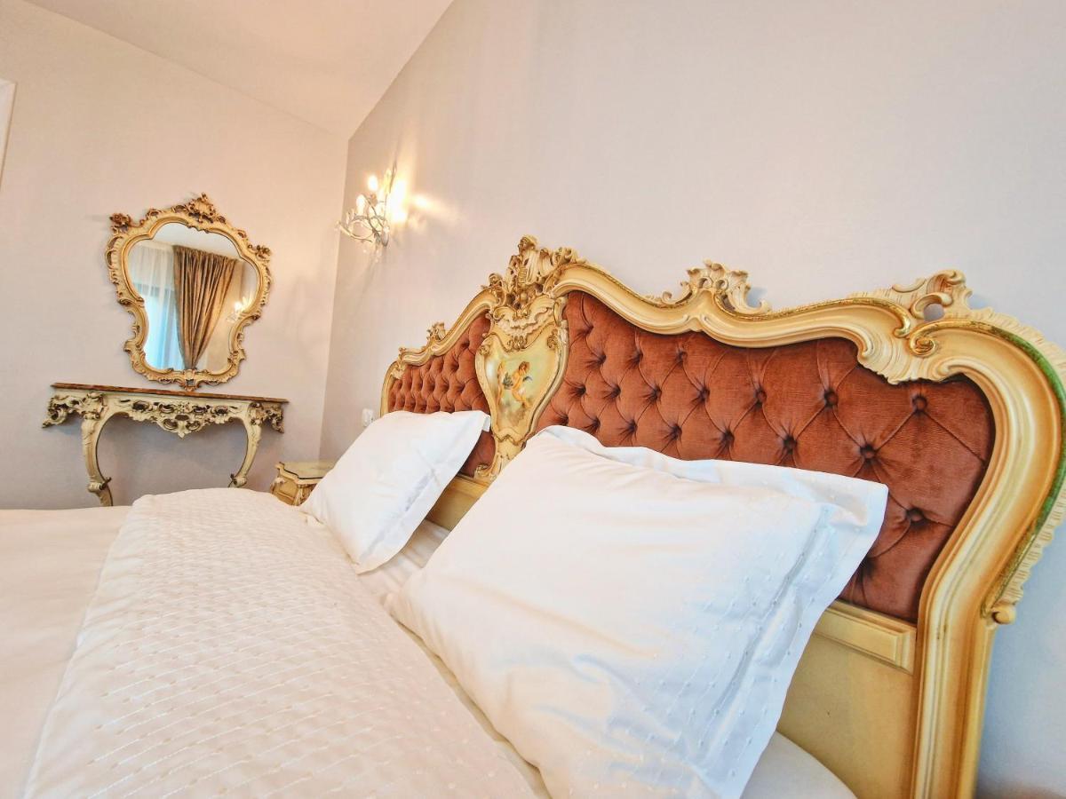 Amor Tirol Busteni (Adults Only) Bagian luar foto