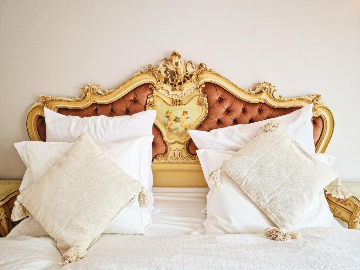Amor Tirol Busteni (Adults Only) Bagian luar foto