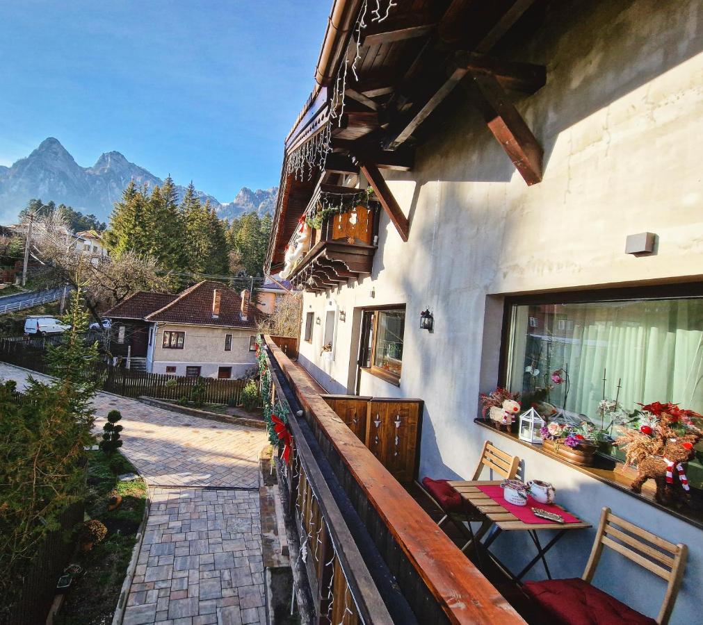 Amor Tirol Busteni (Adults Only) Bagian luar foto